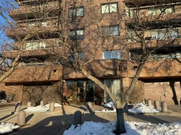2885 Knox Ave S APT 803, Minneapolis, MN 55408