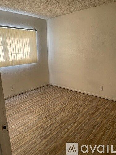 2nd image of 1721 N Fairfax Dr #1731B