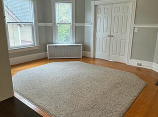 65 N Adams St, Manchester, NH 03104