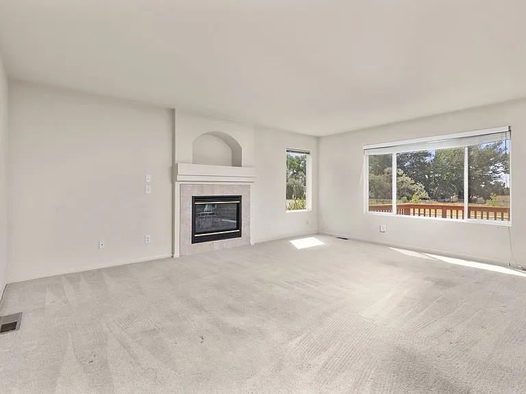 2021 Falcon Ridge Dr — Photo 10