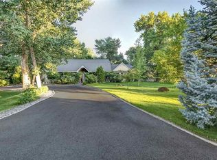 5721 Rivers Edge Dr, Fallon, NV 89406