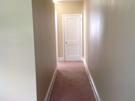 5th image of 108 W Ashland Ave #G