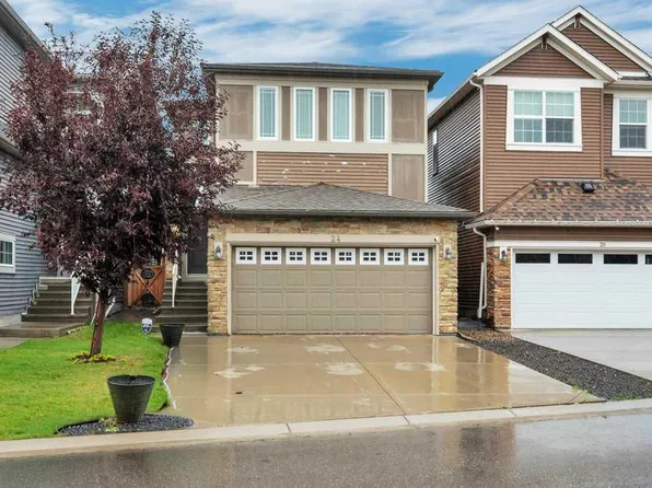 24 W Evansborough Rd NW, Calgary, AB T3P 0R1