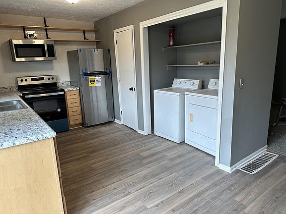 5th image of 3326 Spangler Dr #1
