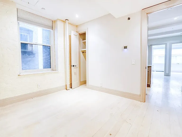43 W 27th St #6F — Photo 4