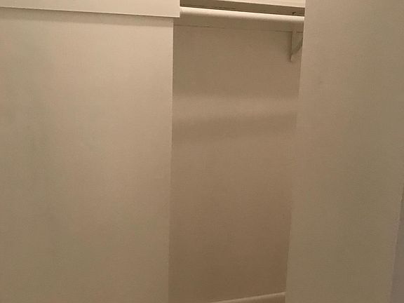 2nd image of 15221 NE 6th Ave APT A305