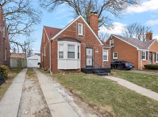 18239 Saint Marys St, Detroit, MI 48235