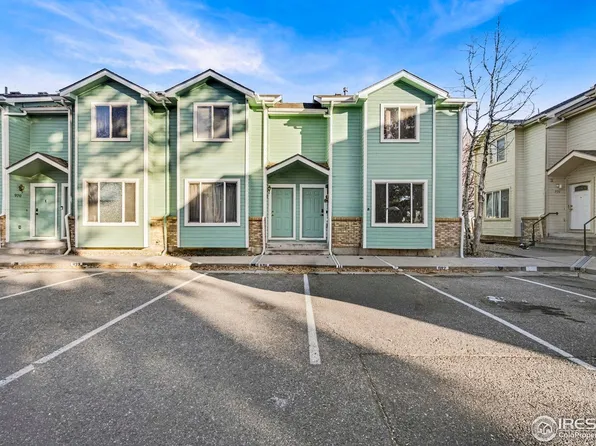 976 Monroe Ave N, Loveland, CO 80537
