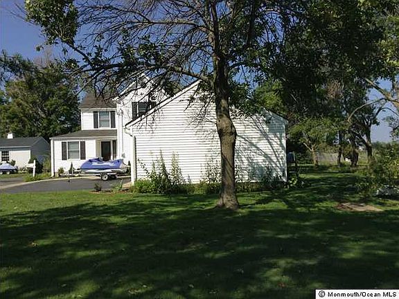 5th image of 7 Cherry Ave