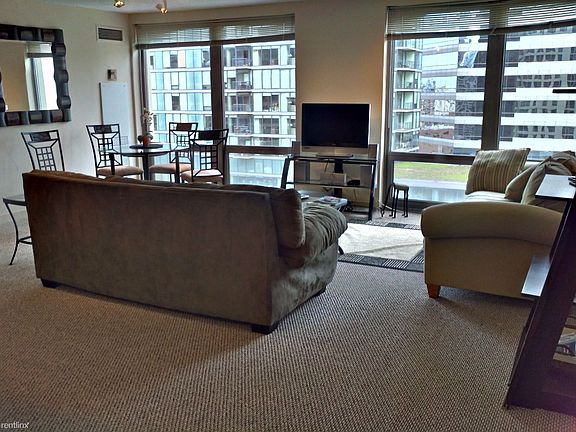 3rd image of 440 N Wabash Ave APT 2406