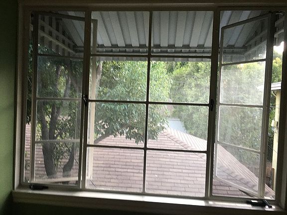 5th image of 5015 Cahuenga Blvd #5015