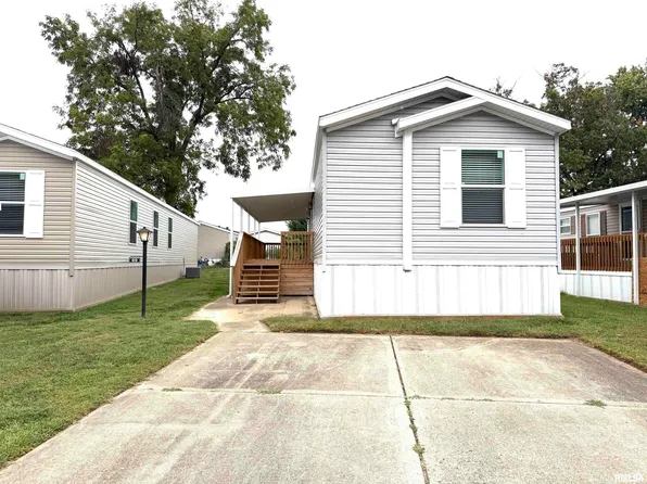 1515 N Lincoln Ave #69, Springfield, IL 62702