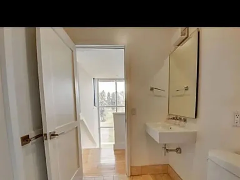 2778 W 22nd Ave — Photo 19