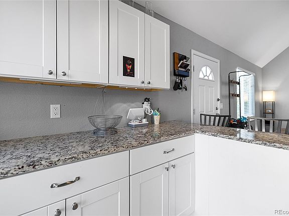 4th image of 9629 Orangewood Drive