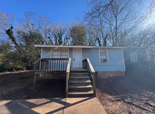 718 English St, Griffin, GA