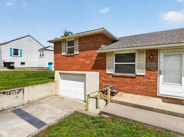 9010 Catherine Rd, Liberty, MO 64068