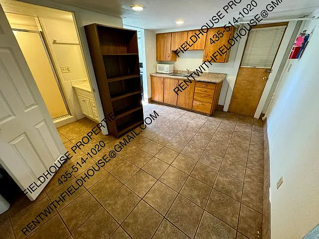 425 N 700 E #2 — Photo 17