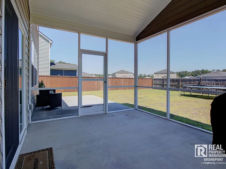 214 Honey Horn Dr — Photo 30