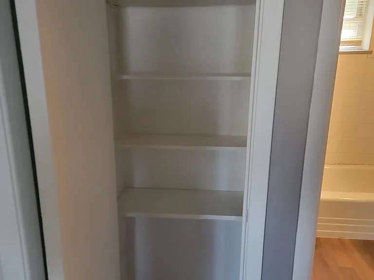 9915 S Wood St #16 — Photo 3