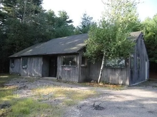 100 Pond St, Norfolk, MA 02056