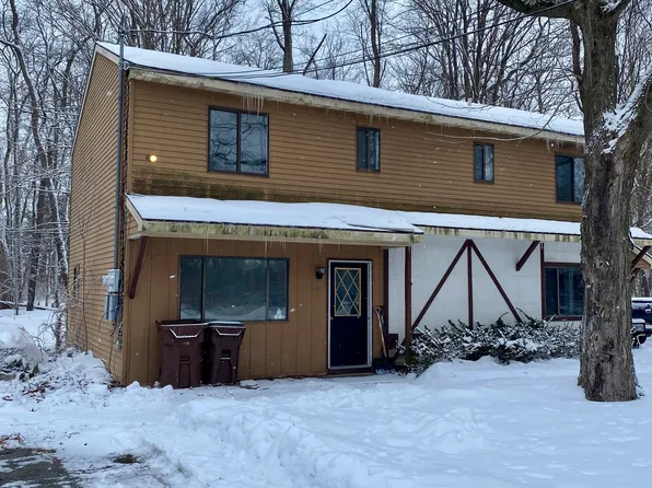 40 Altamont Rd #A, Voorheesville, NY 12186