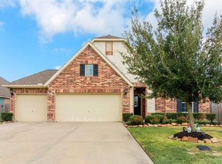 1731 Lake Raven Dr, Dickinson, TX 77539