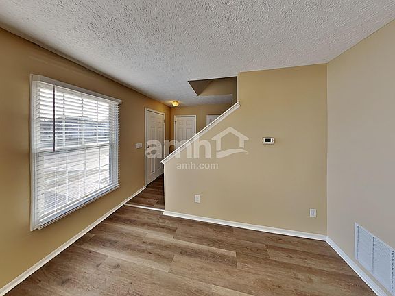 4th image of 5912 Oreily Dr