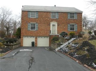 138 Lakeview Dr, Mc Kees Rocks, PA 15136
