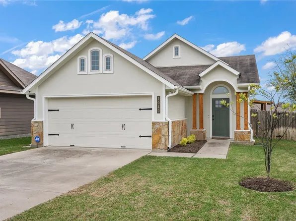 1040 Venice Dr, Bryan, TX 77808