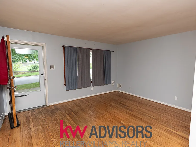 1031 Schiff Ave #2 — Photo 10