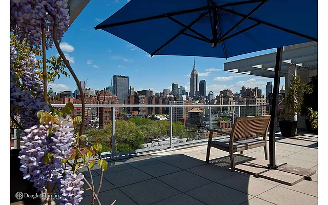 Sold by Douglas Elliman | media 14
