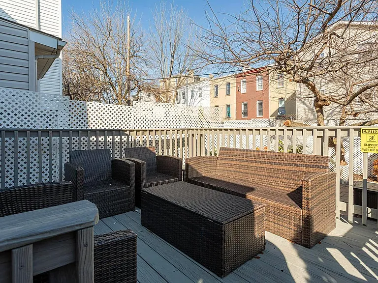 148 Union St #1/2 — Photo 23