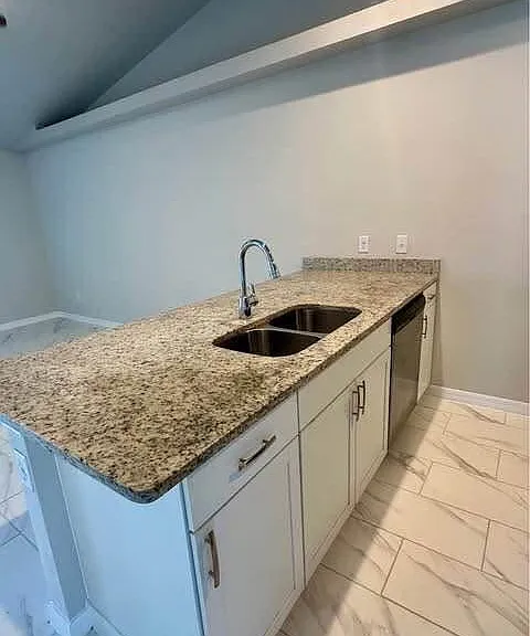 3418 SW 17th Ave #3418 — Photo 13