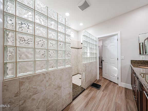 4th image of 13311 W LA REATA Avenue
