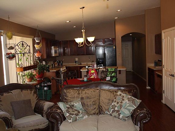 3rd image of 4842 S Vallecano Dr