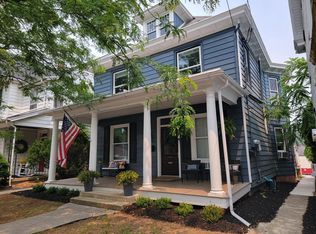 231 S Broad St #B, Lititz, PA 17543