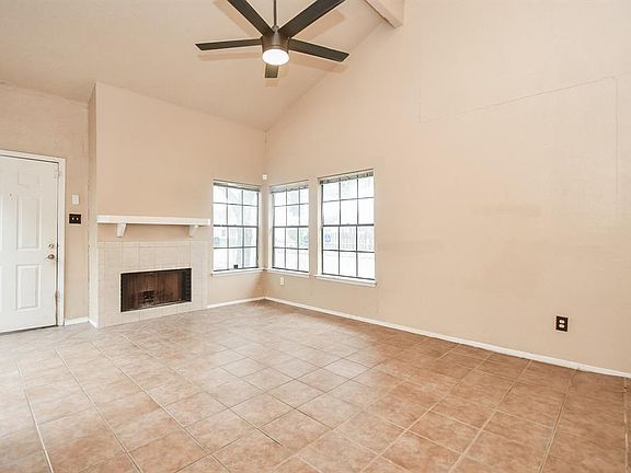 4th image of 6261 Ludington Drive #804