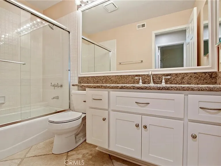 118 Baycrest Ct — Photo 6