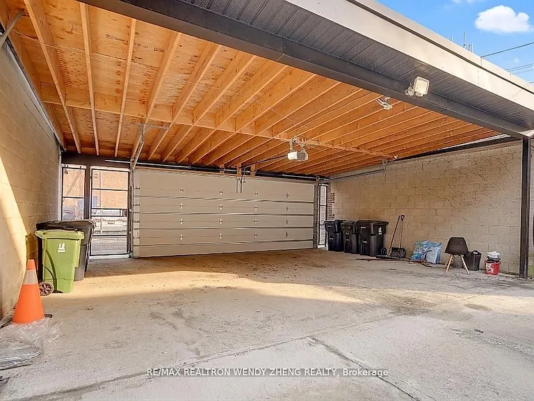 175 Grace St #1-3 — Photo 43
