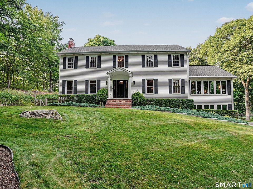 1st image of 16 Banks Hill Place