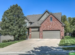 17304 Madison St, Omaha, NE 68135