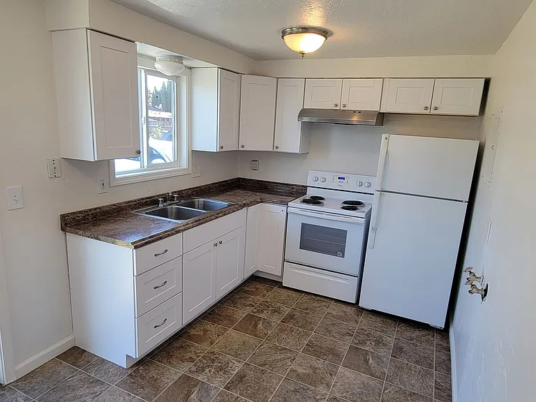 530-536 34th Ave SE — Photo 3