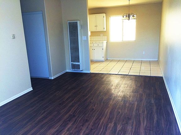 2nd image of 1208 W Manchester Ave
