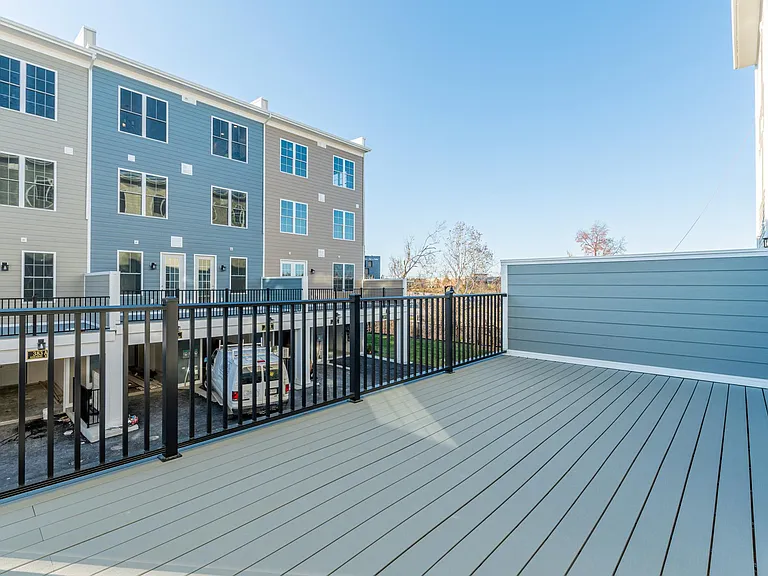 392 Armitage Walk #A — Photo 32