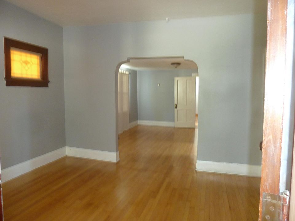 1st image of 3625 E Plankinton Ave