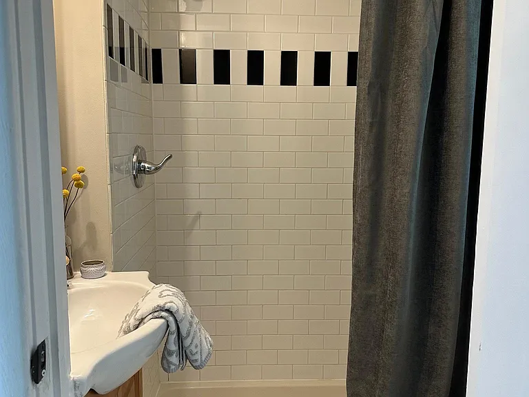 1110 Atlantic Dr NW — Photo 14