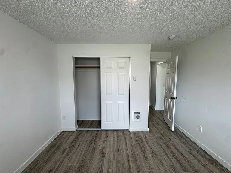 Eastern View Terrace Apartments — Photo 54