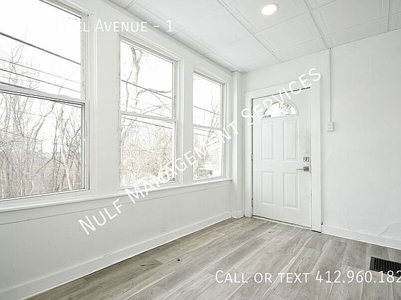 5th image of 2611 Voelkel Ave #1