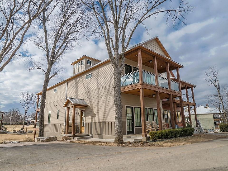 1st image of 37271 S Cliff Crest Dr