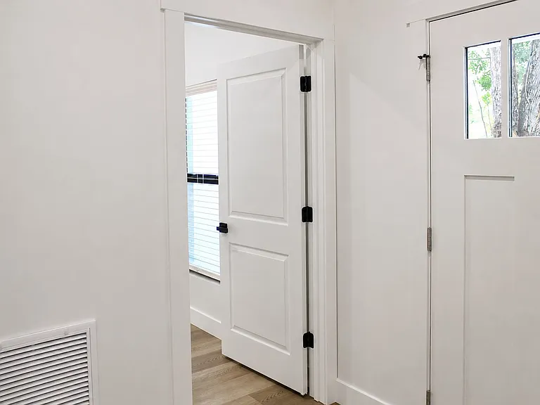 820 26th Ave E #102 — Photo 2